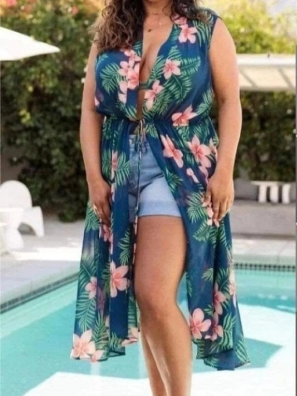 LuLaRoe NWT Blue Floral Sheer Swim Coverup Size Large Retail$50 - Picture 1 of 5